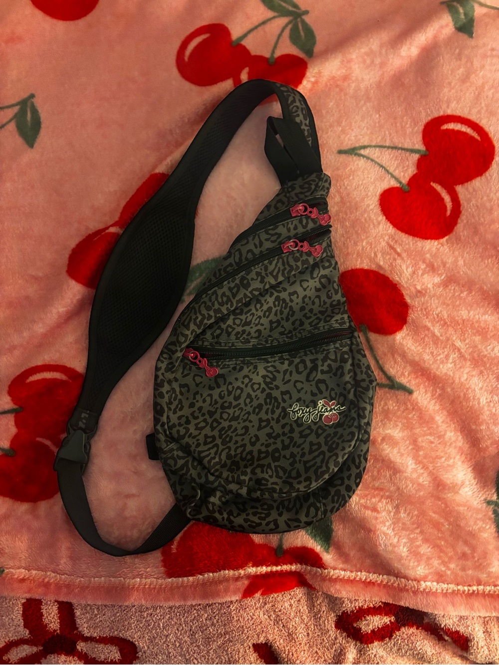 Vintage Y2K Foxy Jeans - Grey/pink Multi Cheetah Print Mini Crossbody Backpack